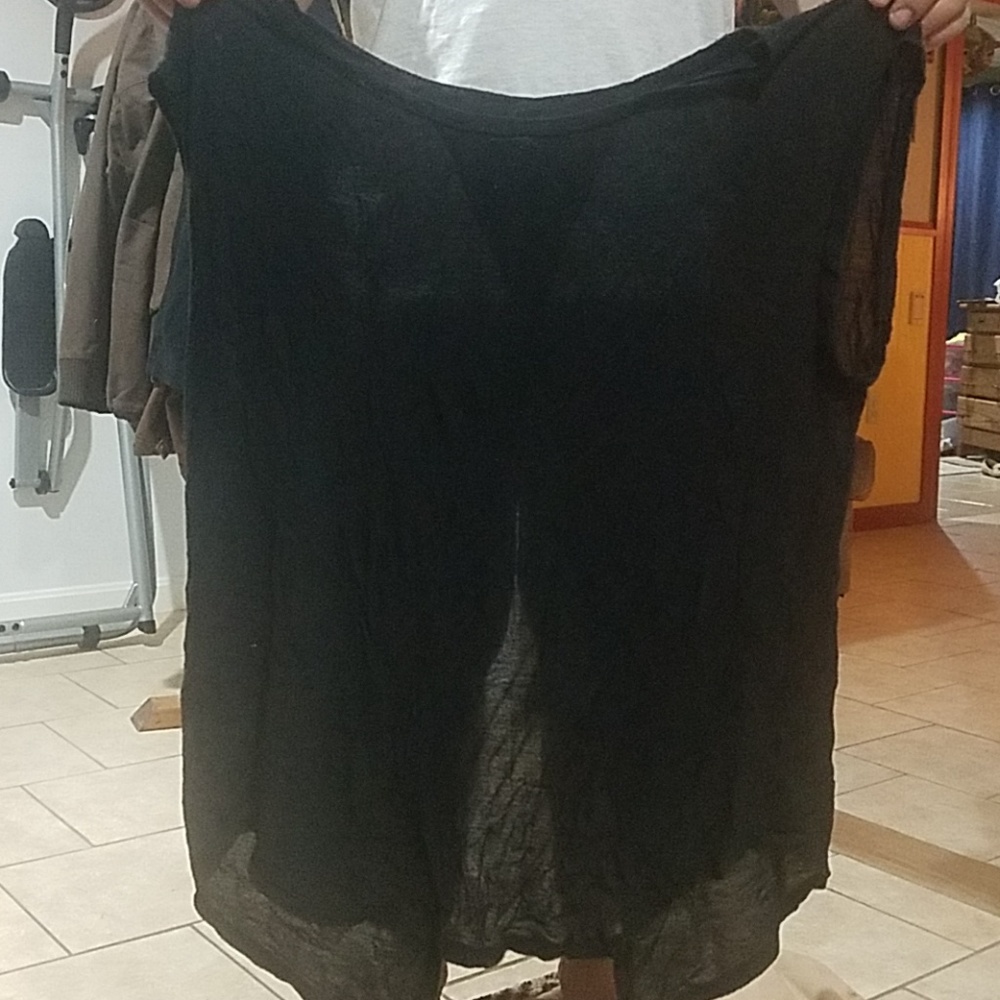 Black shirt